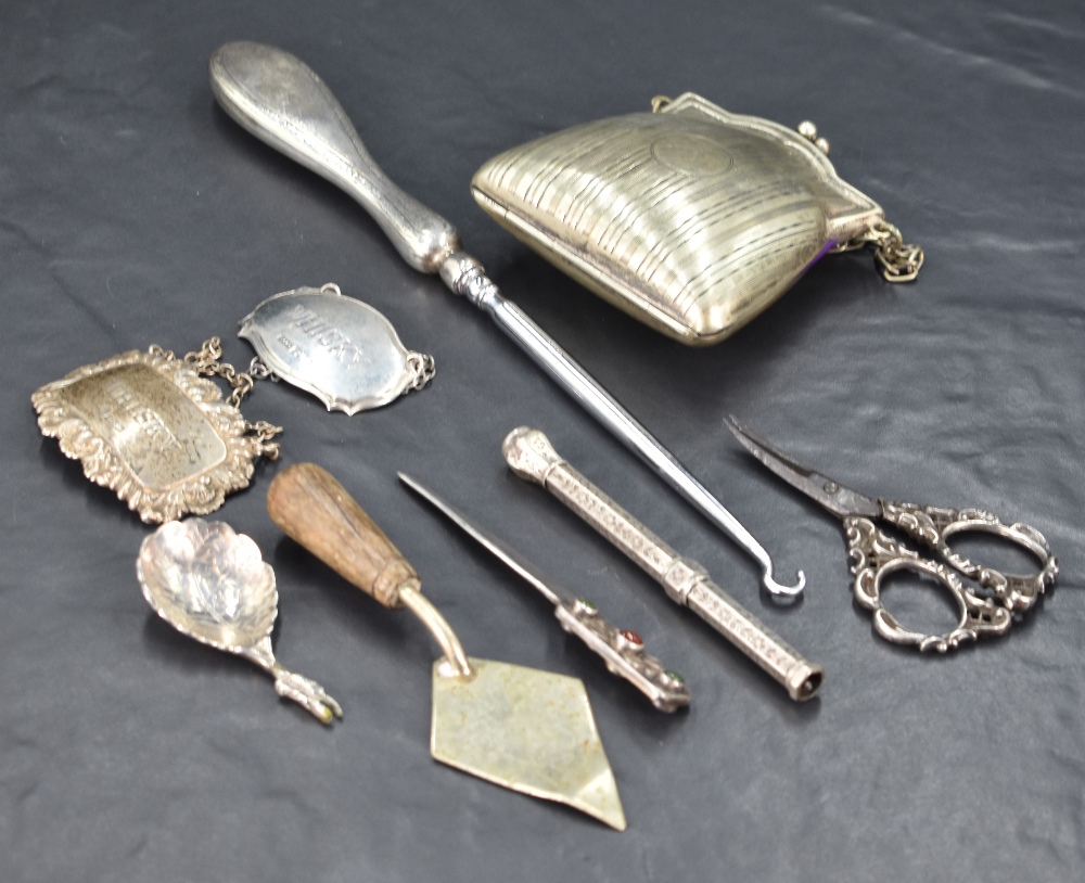 A collection of silver, silver plated and white metal pieces including an early 20th century - Image 2 of 2