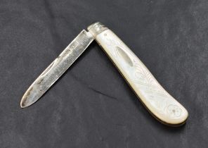 A Victorian Mother-of-Pearl mounted and silver-bladed pocket knife of traditional design with