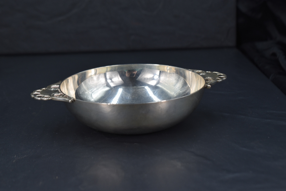 A George VI silver quaich, of traditional design with stylised scroll and pierced shell design - Image 2 of 5