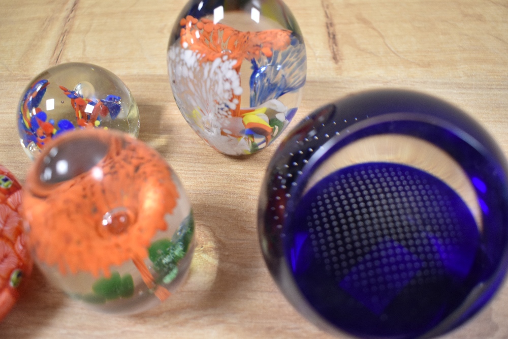 A selection of paperweights, including 20th century Chinese paperweight with multiple canes - Image 3 of 3