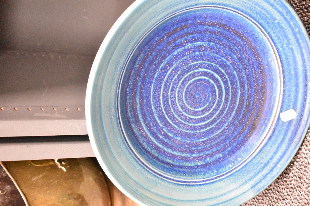 A studio pottery charger, in blue swirled colour way, by John Fraser, Corner cottage, Sewing shields - Image 2 of 3