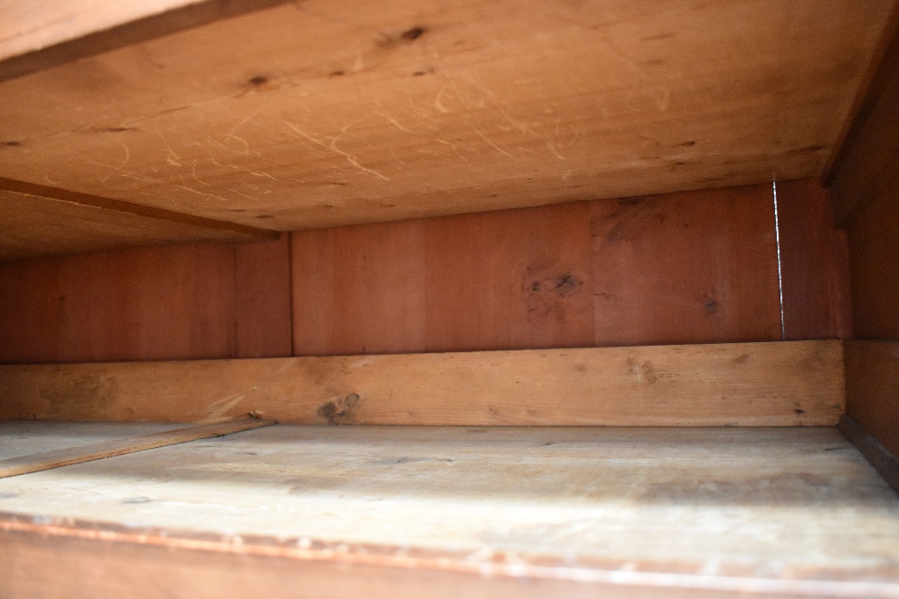 A 19th Century mahogany linen press having gentle arch cornice , and drawer base (two over two) , - Image 4 of 14