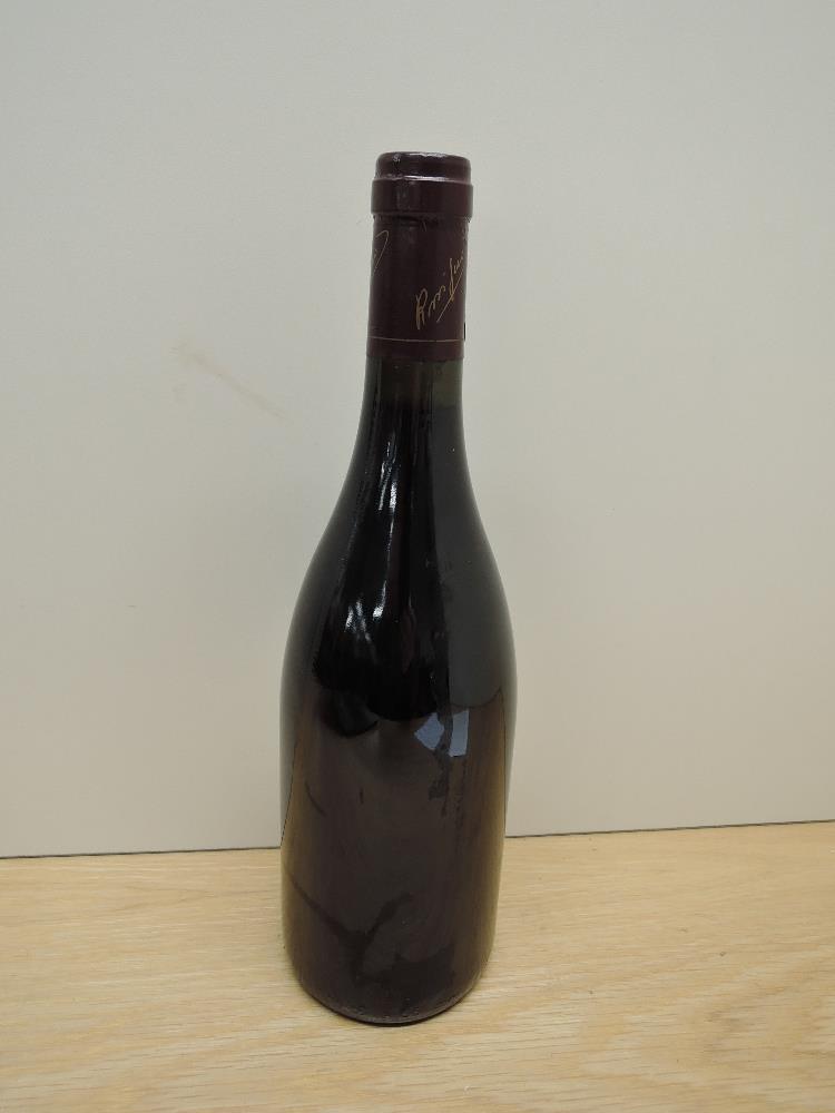 A bottle of Chapelle-Chambertin 1999 Grand Cru, Appellation Chapelle-Chambertin Controlee Red - Image 2 of 2