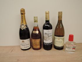 Five bottles of mixed alcohol, 1969 Extra Dry J Chayoux Champagne Epernay, no strength or capacity