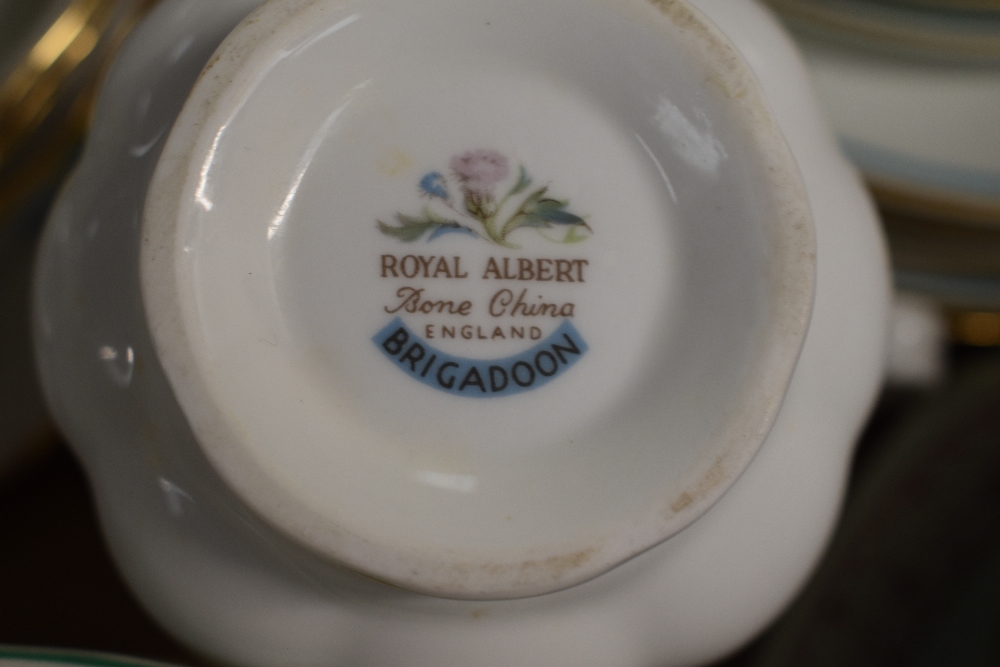 A Crown Royal 'Cottage Garden' part tea service (13 pieces approx), a white part tea service - Image 4 of 4