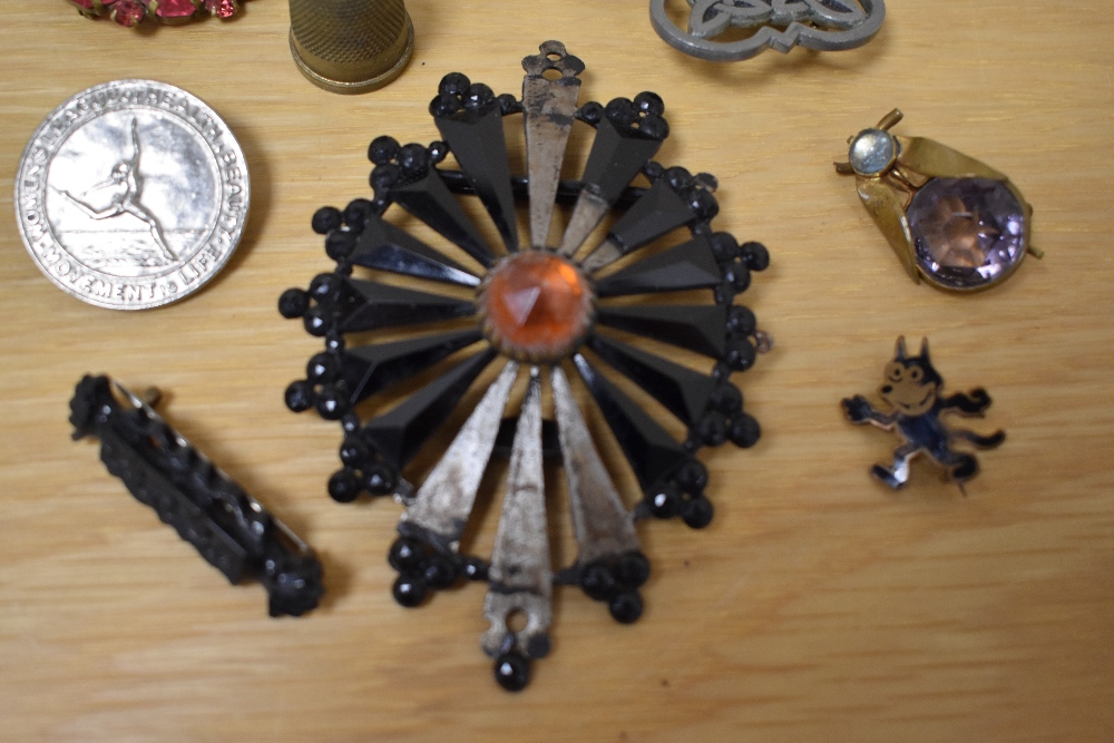 An assortment of costume brooches, including a large stags head, a Celtic knot motif example, - Image 3 of 3