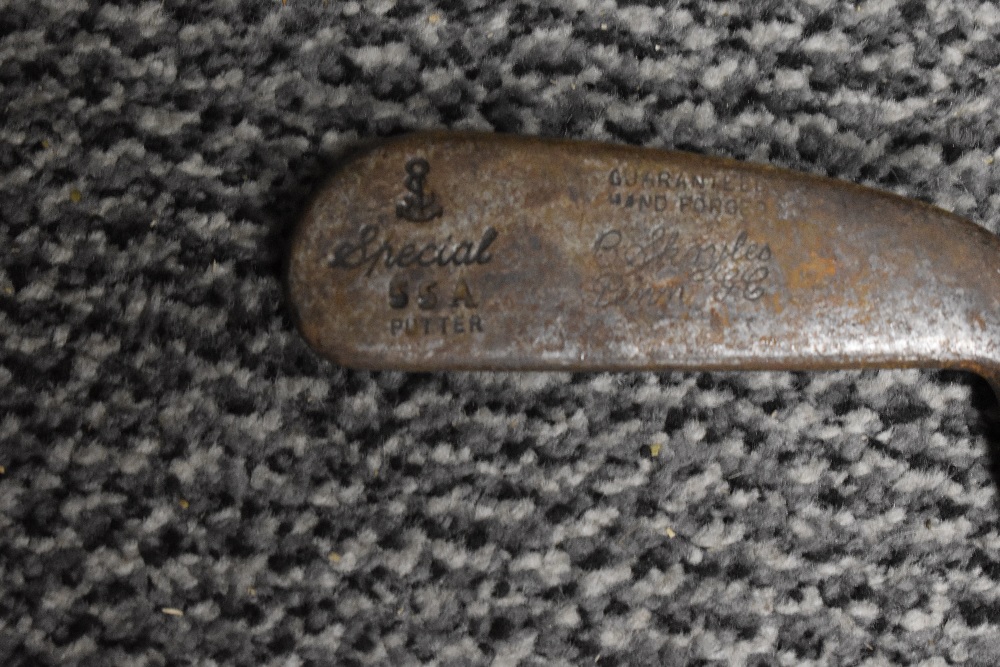 A selection of vintage golf clubs. - Image 3 of 8