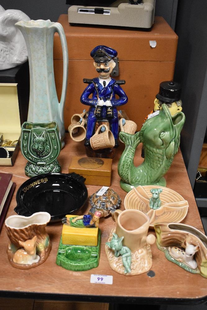 A selection of vintage ceramics, including Hornsea Pottery posy vases, Sylvac ashtray and vase,