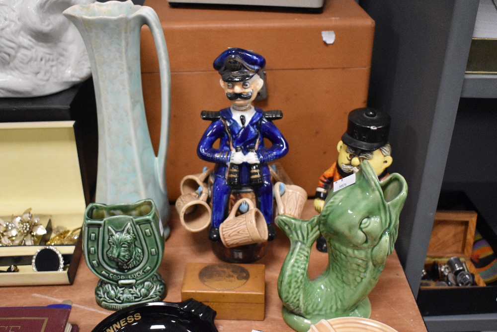 A selection of vintage ceramics, including Hornsea Pottery posy vases, Sylvac ashtray and vase, - Image 3 of 3