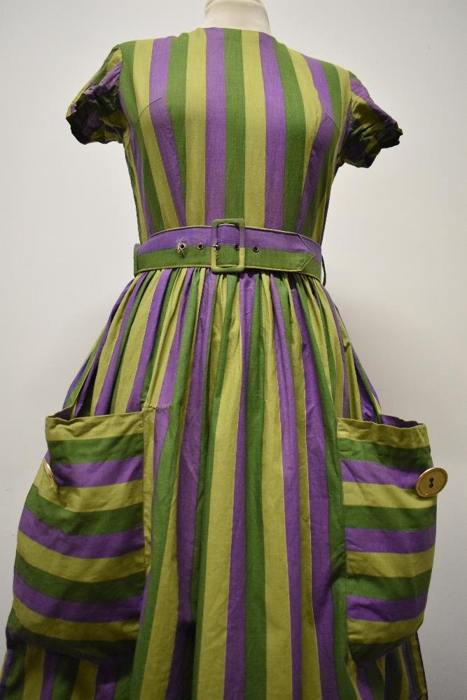 A 1950s 'Little Eve' cotton day dress, having original belt, large patch pockets to front with large - Image 4 of 10