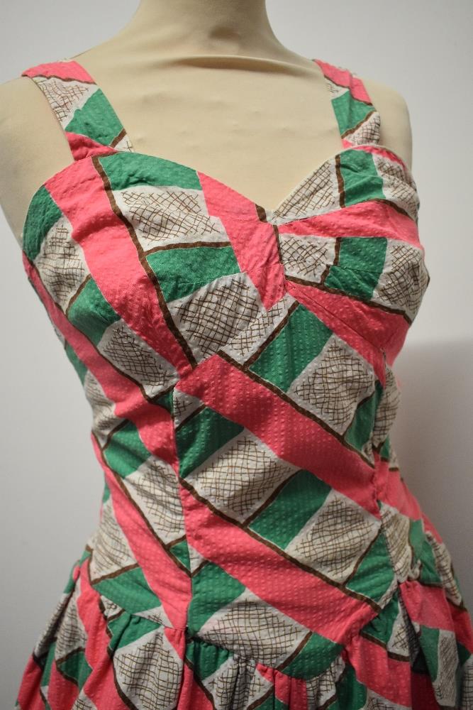 A 1940s pink, green, brown and white seersucker cotton playsuit. - Image 6 of 7