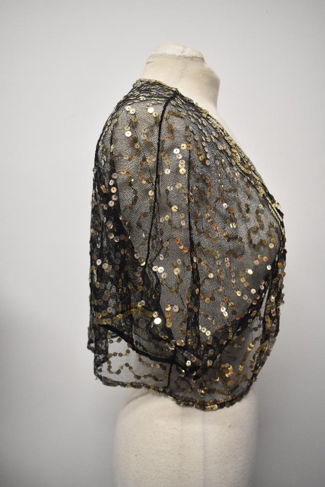 An Art Deco French sequinned bolero. - Bild 3 aus 6