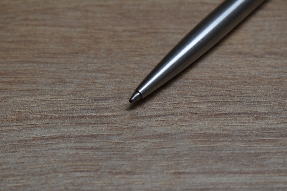 A Parker 61 ballpoint pen in chrome - Image 2 of 2