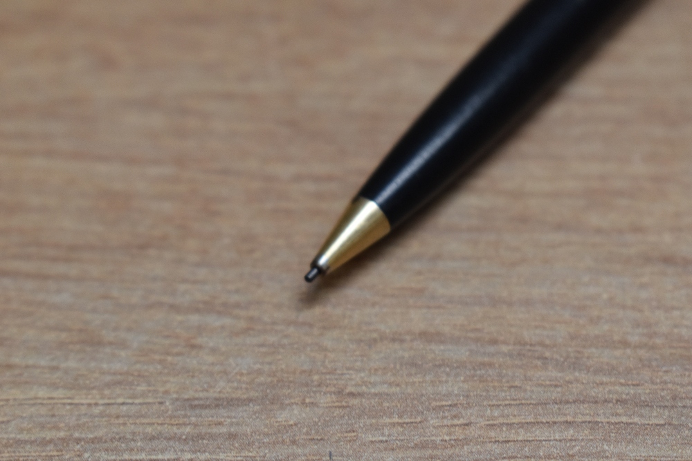 A Parker 61 propelling pencil in black with rolled gold cap - Image 2 of 2