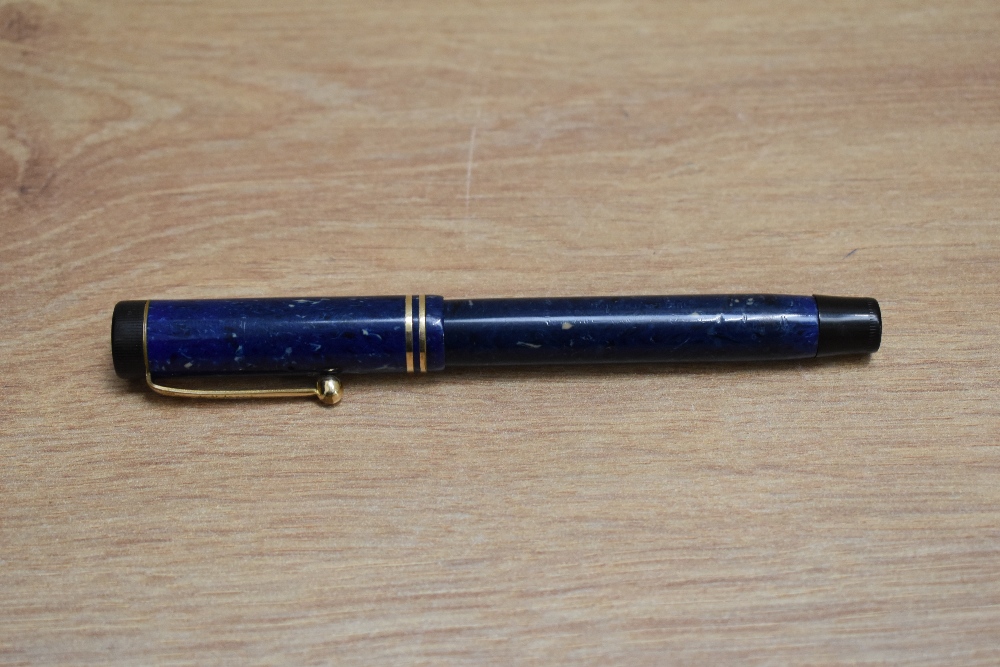 A Parker Duofold Special Lucky Curve button fill fountain pen in lapis lazuli blue with white flecks - Image 3 of 3