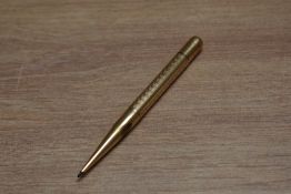 A Mabie Todd & Co Fyne Poynt propelling pencil in gold chaised