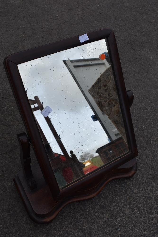 A Victorian stained frame toilet mirror - Image 2 of 3