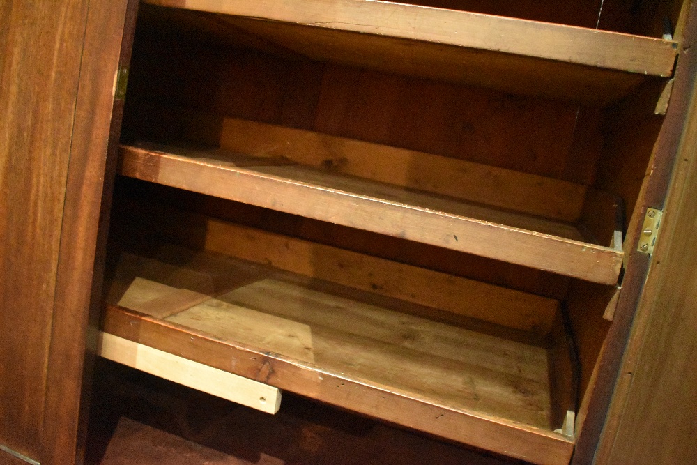 A 19th Century mahogany linen press having gentle arch cornice , and drawer base (two over two) , - Image 2 of 3