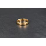 An 18ct gold wedding band bearing inscription inside dated 1913, size P & approx 2.6g