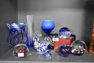 An assorted collection of 20th Century British and European art glass, to include a continental blue