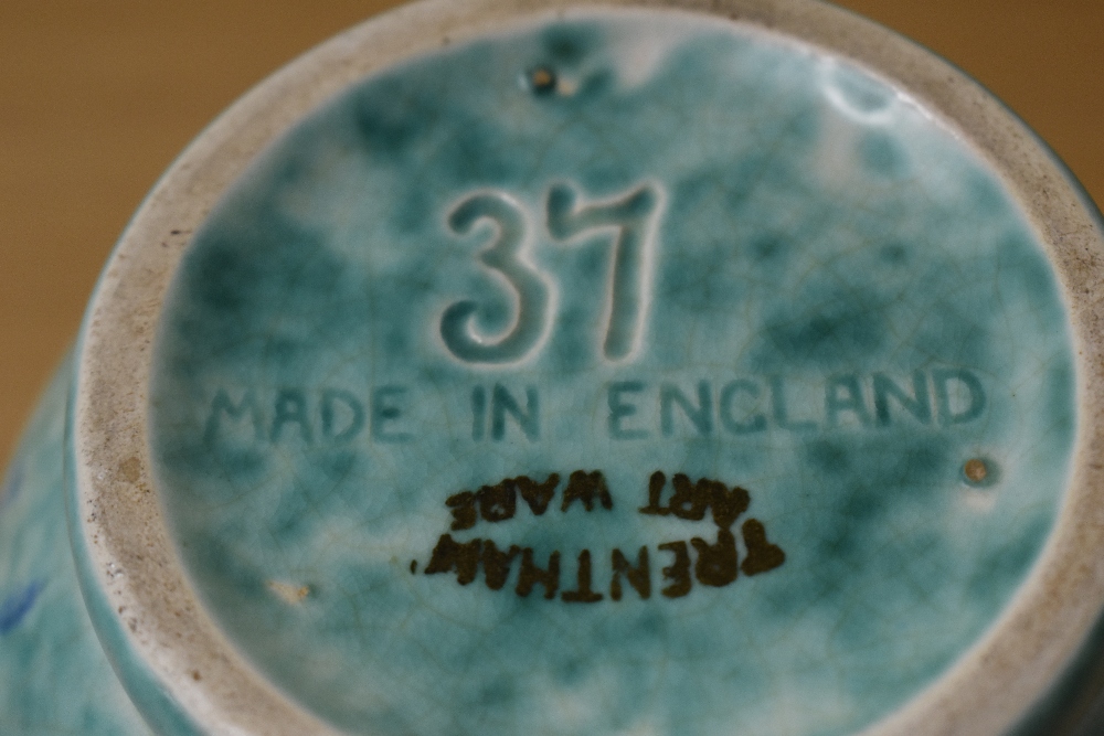An Art Deco Minton Astra ware vase, of squat form with printed mark to the underside, measuring 15cm - Image 3 of 3