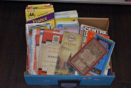 A small carton of vintage and modern maps and guides mainly Europe.