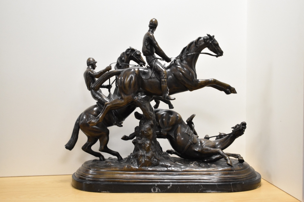 After Antoine-Louis Barye (1796-1875) a large and impressive 20th century brown patinated bronze - Bild 4 aus 7