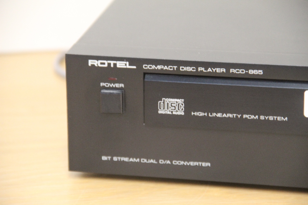 A Rotel high end RCD 865 CD Player - Image 2 of 4