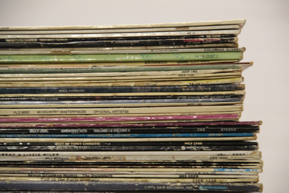 A lot of seventy albums , rock , pop , jazz , country and more - potential resale lot on offer here - Image 4 of 4