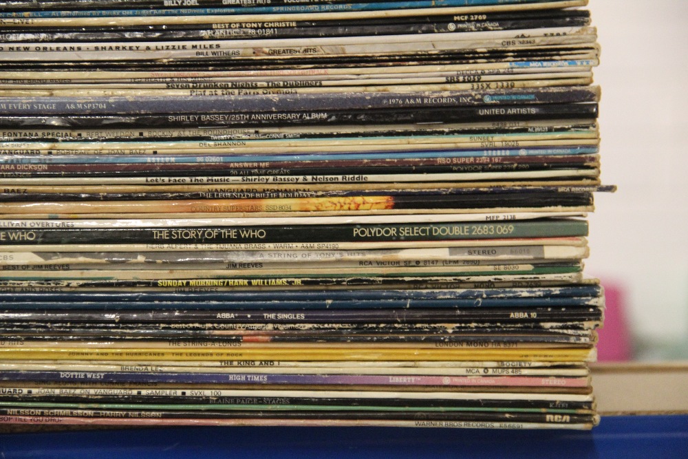 A lot of seventy albums , rock , pop , jazz , country and more - potential resale lot on offer here - Image 2 of 4