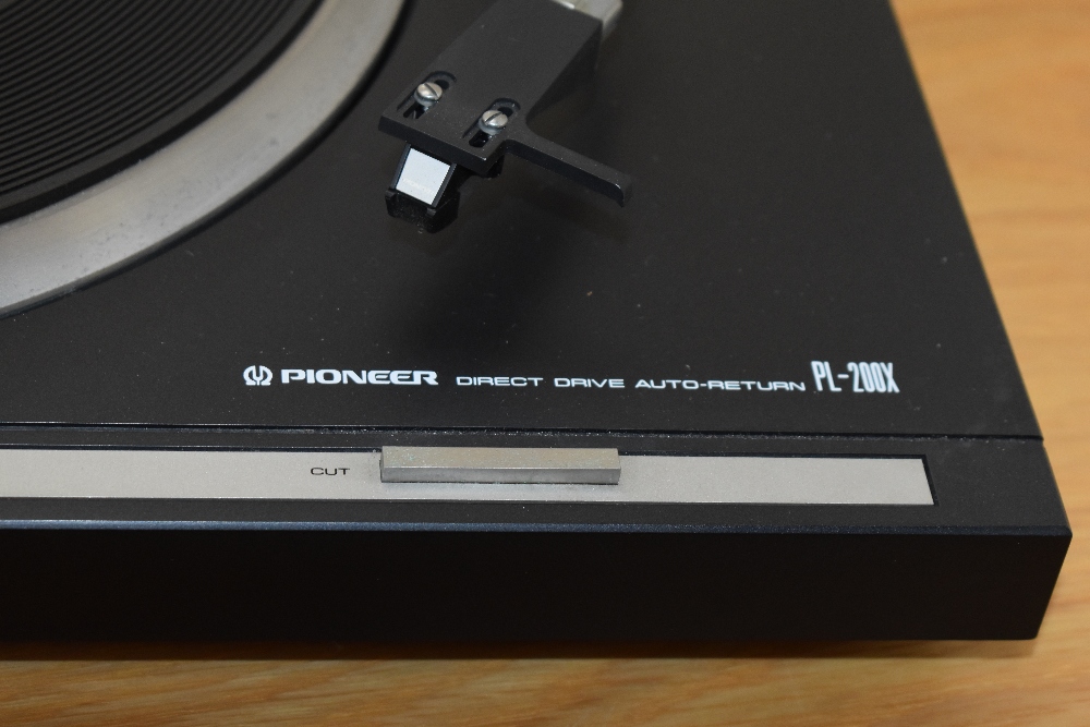 A Pioneer Turntable PL200 - Image 2 of 7
