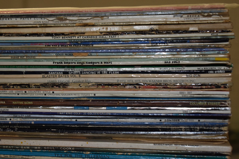 A lot of approximately 60 albums that we recommend you view - some possible resale potential - Image 2 of 3