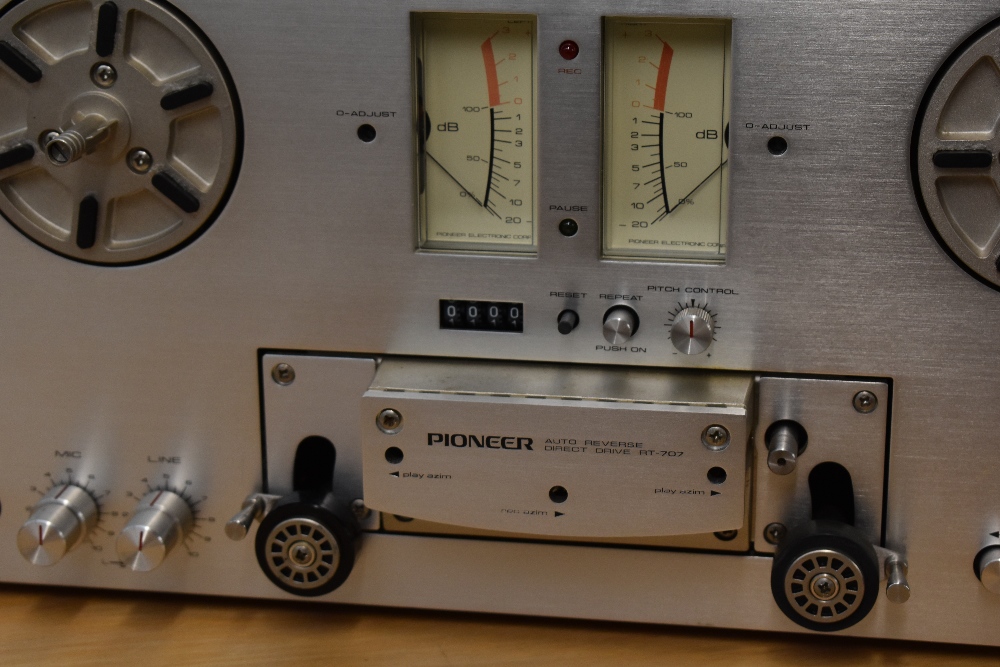 A Pioneer RT 707 Reel to Reel - all fully functional - a rare piece of high end vintage kit - all - Image 2 of 8