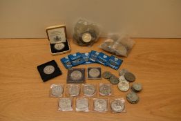 A collection of GB Silver Coins including 1935 & 1937 Crown, Half Crowns x4, Florins x6 and one