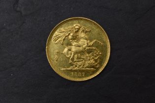 A GB 1887 Gold Two Pound Coin, Royal Mint, Jubilee Head