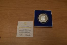 A 1972 Silver Panama 20 Balboas Coin in case with certificate, contains 2000 grains of Sterling