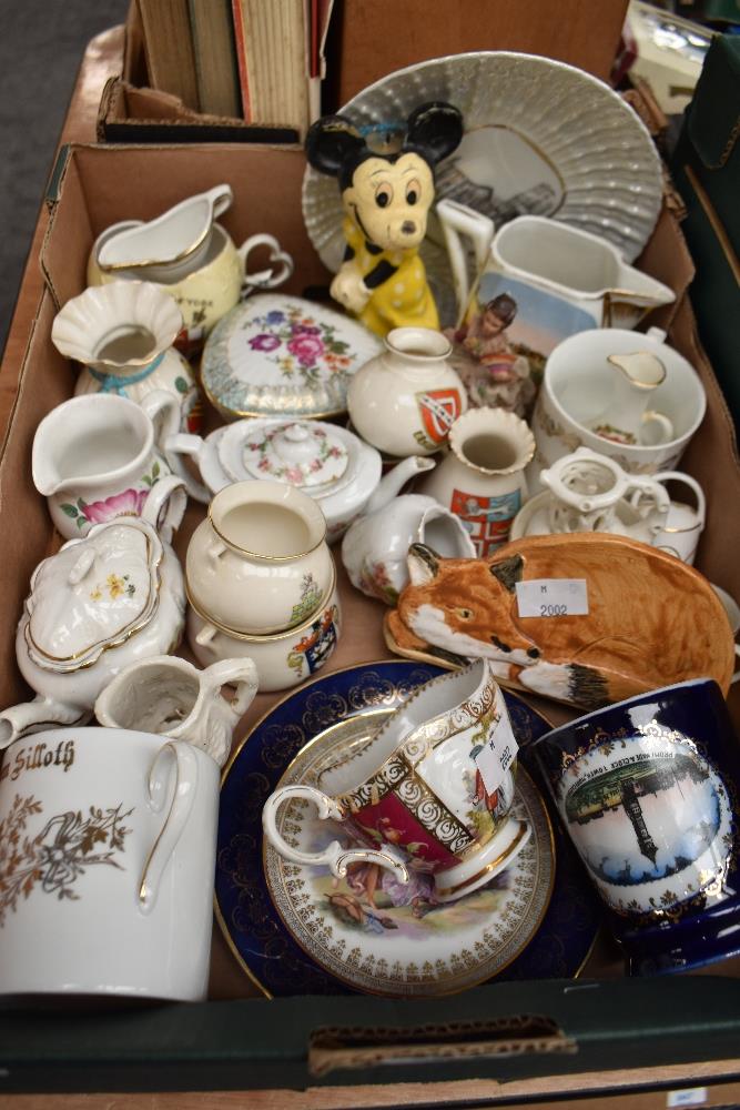 A small selection of crested ware and assorted ceramics etc.