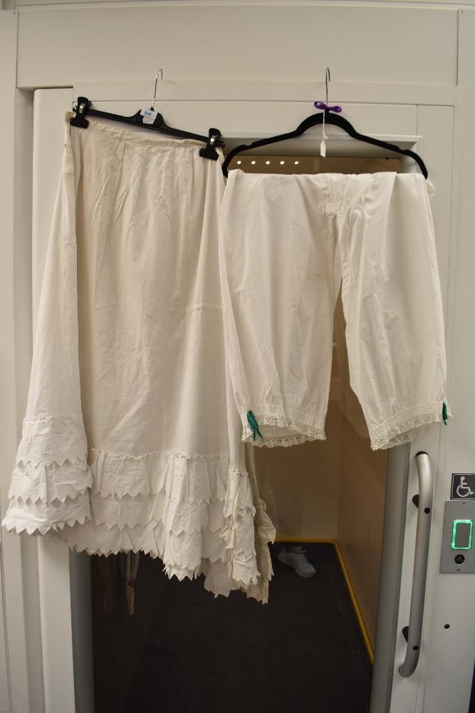 A pair of split leg bloomers with lace to legs and a petticoat with pretty embroidered and scalloped - Image 2 of 2