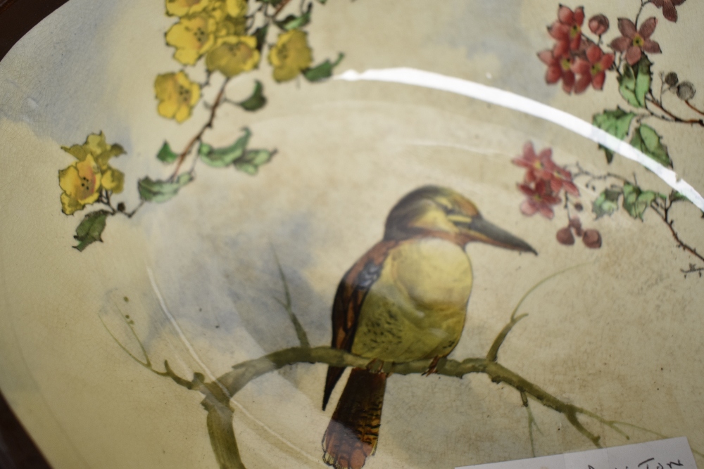 A Victorian Powell, Bishop, & Stonier hand painted ashette, decorated with birds and butterflies - Image 3 of 4