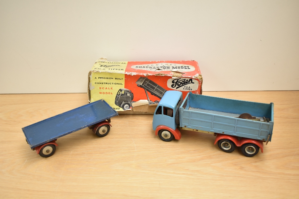 A Shackleton Precision Built Constructional Scale Model, FG6 Foden Tipper, light blue cab and