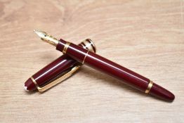 A boxed MontBlanc 114 cartridge fill fountain pen homage to Wolfgang Amadeus Mozart having 4810