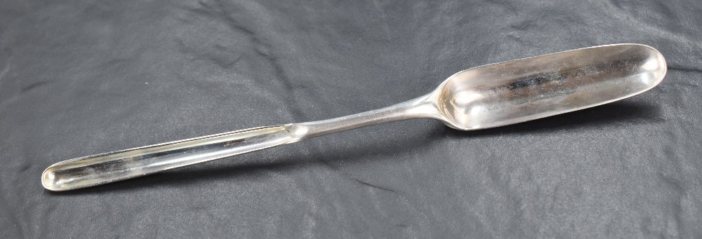 A late George II silver marrow scoop, of conventional design with rounded central grip, the