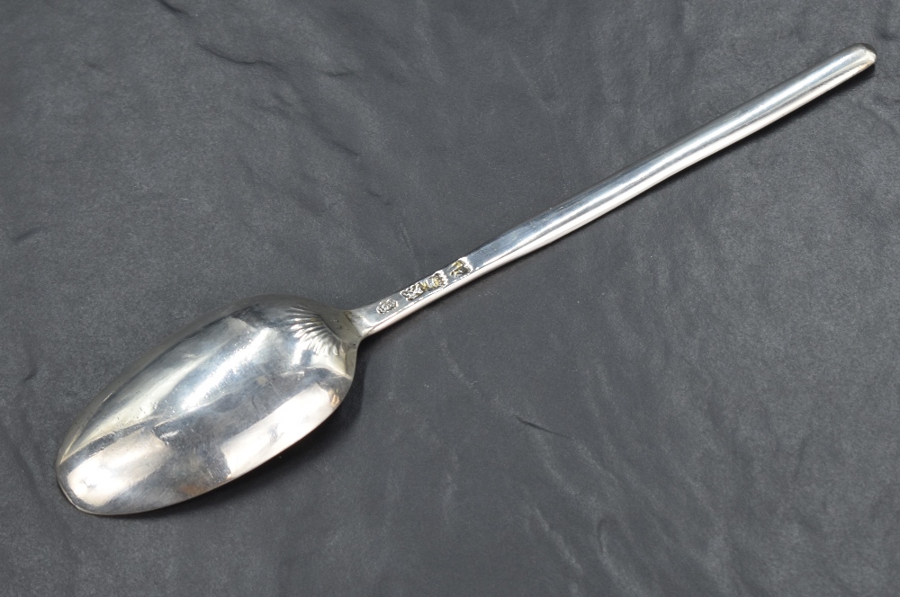 A George II silver marrow spoon, the oval bowls reverse with fluted moulding and engraved initial ' - Image 3 of 6