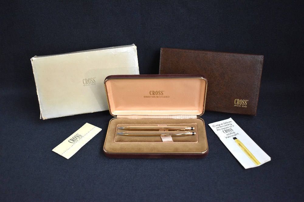 A Cross 14ct solid gold mechanical pencil and ball pen set, cases marked 585 14K, with Cross pen - Image 2 of 2