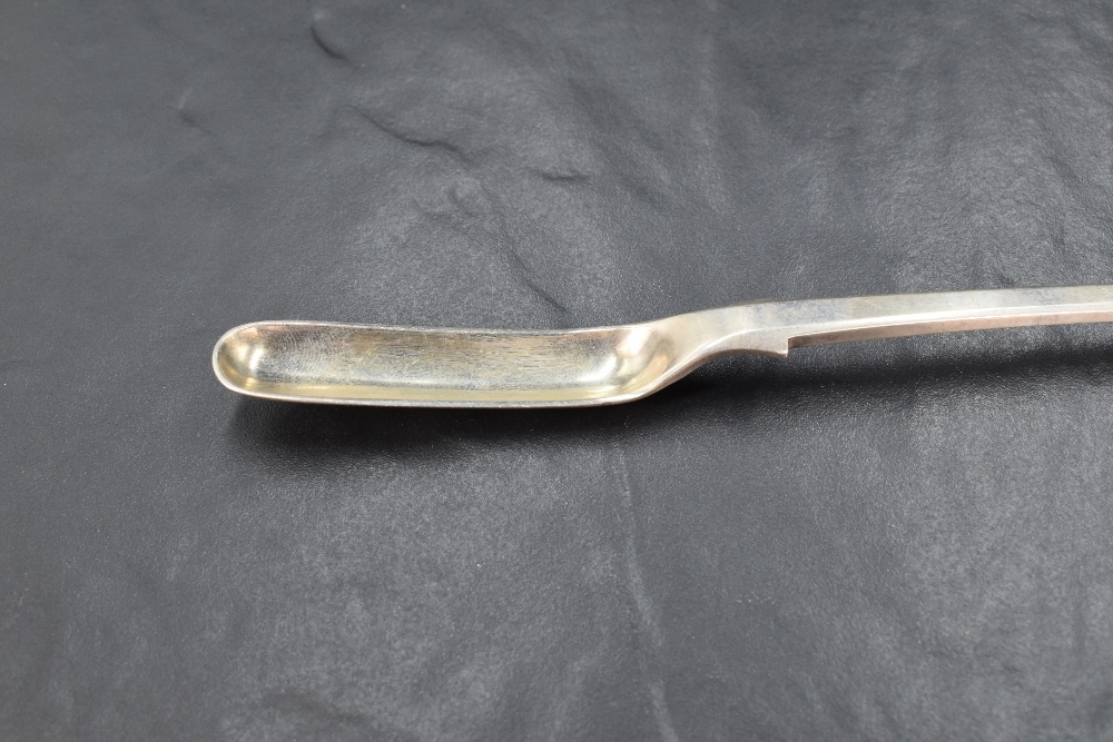 A Victorian silver marrow scoop, of elongated form, with pronounced drops, the broader end with - Image 4 of 7