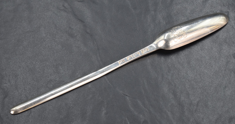 A George III silver marrow scoop, of traditional design with feather edge moulding to the central - Image 2 of 6