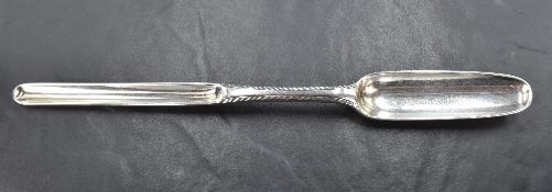 A George II silver marrow scoop, of traditional design with feather edge moulding to the central