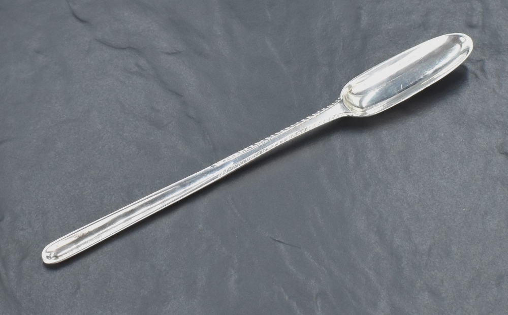 A George III silver marrow scoop, of traditional design with feather edge moulding to the central