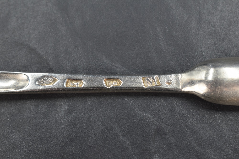A scarce and appealing late George I/early George II silver marrow scoop, of traditional form with - Image 3 of 4