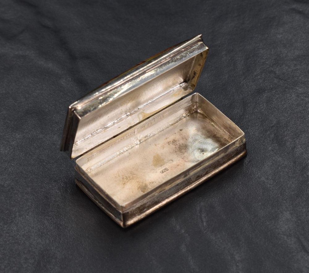 An Elizabeth II silver trinket box of hinged rectangular form, the cover having an enamelled image - Image 2 of 4